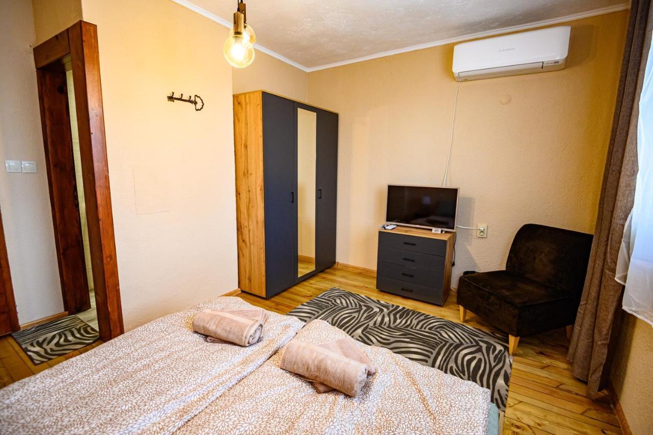 Lalev Guest House Bansko Exterior photo